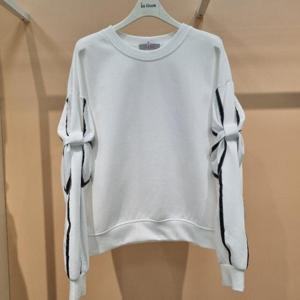 라티움 HC34 봄간절기루즈핏실루엣소매리본면티 T2613TS04