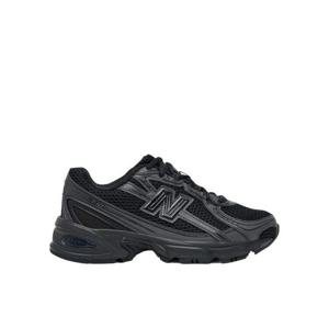 뉴발란스 키즈 블랙 로고 스니커즈 GR740BOK_BLACK