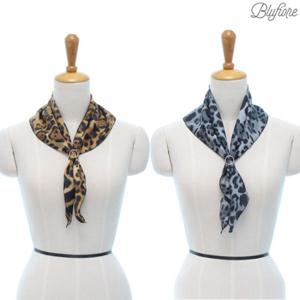 [블루피오레] 쁘띠 삼각 호피 스카프 AF3518