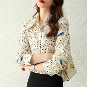 [이쁘다] 사파이어 레오파드 실크 셔츠