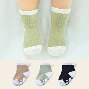 [하이베이비클럽] 배색폼폼이양말 3color / 유아양말/ 아기양말