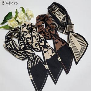 [블루피오레] 패턴 니트 쁘띠 고리 머플러 AF3970