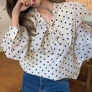 넥리본 시스루 디자인 도트 블라우스 여신룩 데이트룩