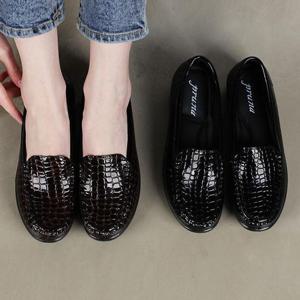 악어 무늬 에나멜 심플 로퍼 (M331bsd)