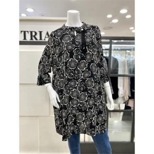 트리아나 세이브존01 쉬폰 나염 롱 블라우스 2컬러 TF2PA04 BL