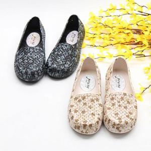 [할마마마] PVC통풍꽃무늬단화 슬립온 봄여름 데일리