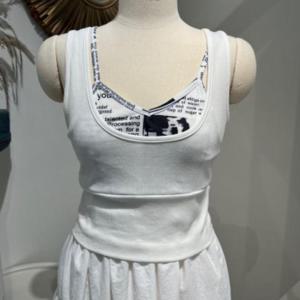 르피타 HC06 레터링 레이어드 나시(WH) L245ATP551