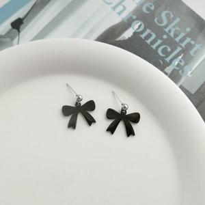 [이쁜] 써지컬 리본 귀걸이