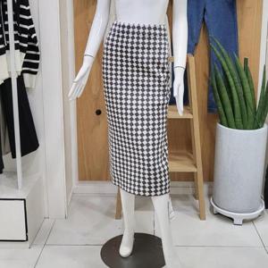 클리지 DP01 다이아패턴 미디 니트 스커트 CO8WSK03