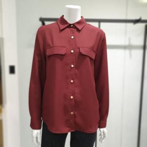 아니베에프 세이브존01 앞포켓장식 블라우스 A29WBL670