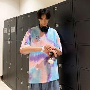 [에스이엔몰] 남성 라운드 물감 여름 프리사이즈 반팔티