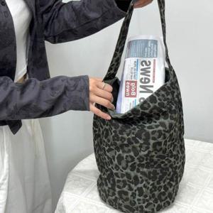 [리더스]  호피 원통 가벼운 숄더백 데일리 스타일