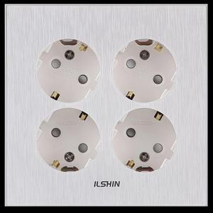 매입콘센트(우들릭) 4구 라이트