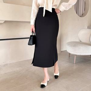 [모리스커밍홈] 올밴딩 슬릿 미디 스커트_M2503SK012A