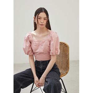 [에고이스트]볼륨 소매 스모킹 크롭 블라우스(EQ2WB560)