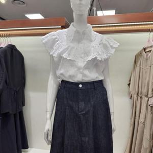 수스 HC04 레이스 카라 프릴 블라우스 S252BBL567