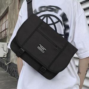 아트박스/베리콕 플랩 메쉬 학생 직장인 메신저백 크로스백