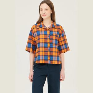[베네통] 체크 오픈 카라 반팔 블라우스 BABL55531