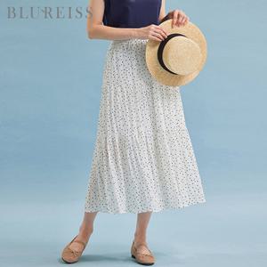 링클 도트 패턴 티어드 롱 스커트_BI5M1SK8201