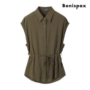[보니스팍스(여성의류)]솔리드 카라 슬리브리스 블라우스 (XP6SH032M0)
