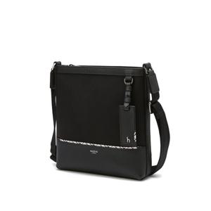 [헤지스ACC][선물포장]블랙 나일론 혼방 체크라인 크로스백 HJBA4E061BK