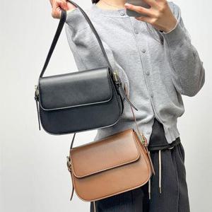 [잇백잇슈] 베이직플랩핸드백 심플크로스백 인조가죽