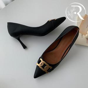 [디자이어로즈] 여성 체인장식 스틸레토 펌프스힐