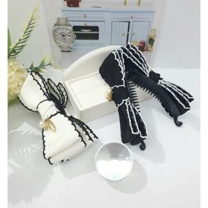 [이쁜] 웨이브 리본 바나나핀 헤어핀