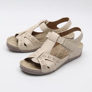 [디자이어로즈] 여성 눈꽃펀치 가죽샌들 찍찍이샌들