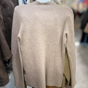 클리지 HC40 홀가먼트골지반목니트 cp8wkp03