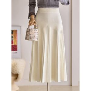 [커스텀에이블]사선 기계주름 니트스커트_T2510SK610C