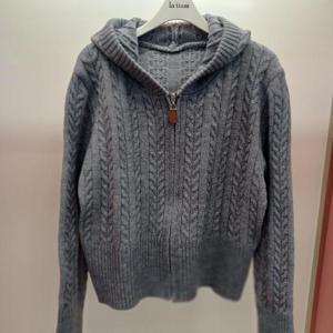 Latium HC06 짧은 뜨개느낌 두줄꽈배기 깔끔한 집업 후드 니트가디건 T2543cd06G
