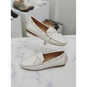 [한슈]여성 가죽 단화 리본 장식 드라이빙 여성로퍼 1.5cm H (42