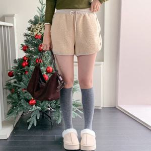 나야홍 / 아이우먼 뽀글이쫀쫀밴딩반바지 TCV782M512 빅사이즈