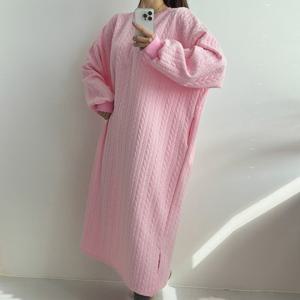 나야홍 / 아이우먼 누빔꽈배기트임원피스 MAV805M512 빅사이즈