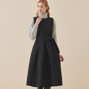 [매긴]벨티드 다이아 퀼팅 원피스_PBMF5W1OP3120