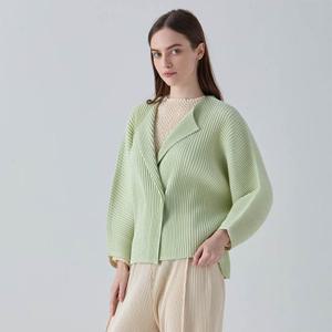 [요이츠]더블 버튼 라운드 숄 카라 플리츠 자켓_YK02WNPJK04