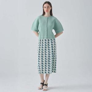 [요이츠]그래픽 패턴 플리츠 스트레이트 스커트_YK02WNPSK02