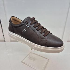 엘칸토 HC11 소가죽 남성 스니커즈 V9V0U43T985