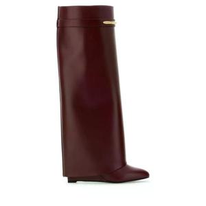 26SS Givenchy 버건디 레더 Shark 부츠 BE703XE1J7604 TP570866682