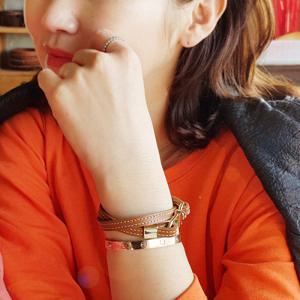 [바이진주리본] 크로스 두줄 가죽 패션 팔찌