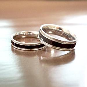 [이어넥핸즈] 써지컬스틸 블랙센터 반지 (커플링 인기)