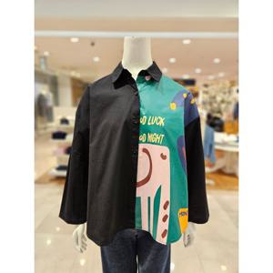 [르니앤맥코이] 카라넥 반반 프린팅 블라우스 MM04BL404HJY