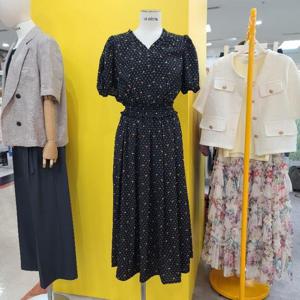 르피타 DP01 플로럴  스모킹원피스 L252UOP643