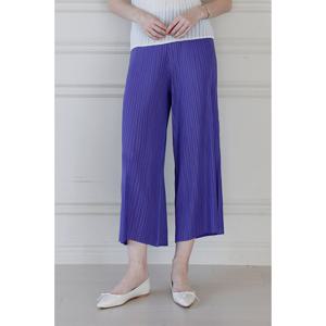 [요이츠]이레귤러 플리츠 와이드 팬츠_YJ05WNPSL03_VI1