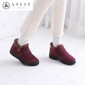 [애슬릿] 안감 퍼 패딩 로우탑 슬립온 방한 운동화