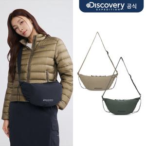 [디스커버리] 커브 패디드 드로스트링 퍼커링 백 M 3종 택1