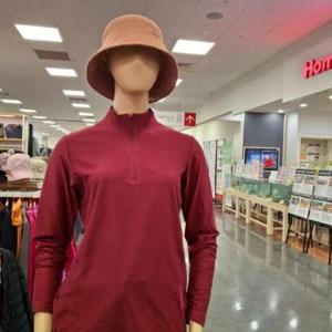 레드페이스 HC12 제노프린트우먼짚티셔츠 BG REWMTSF24050