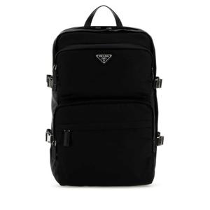 26 SS 프라다 트라이앵글 로고 플라크 프론트 리나일론 블랙 백팩 2VZ1012DMG