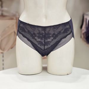 [트라이엄프] 퍼펙트 커버 노라인 헴팬티 TEWBP712 CH